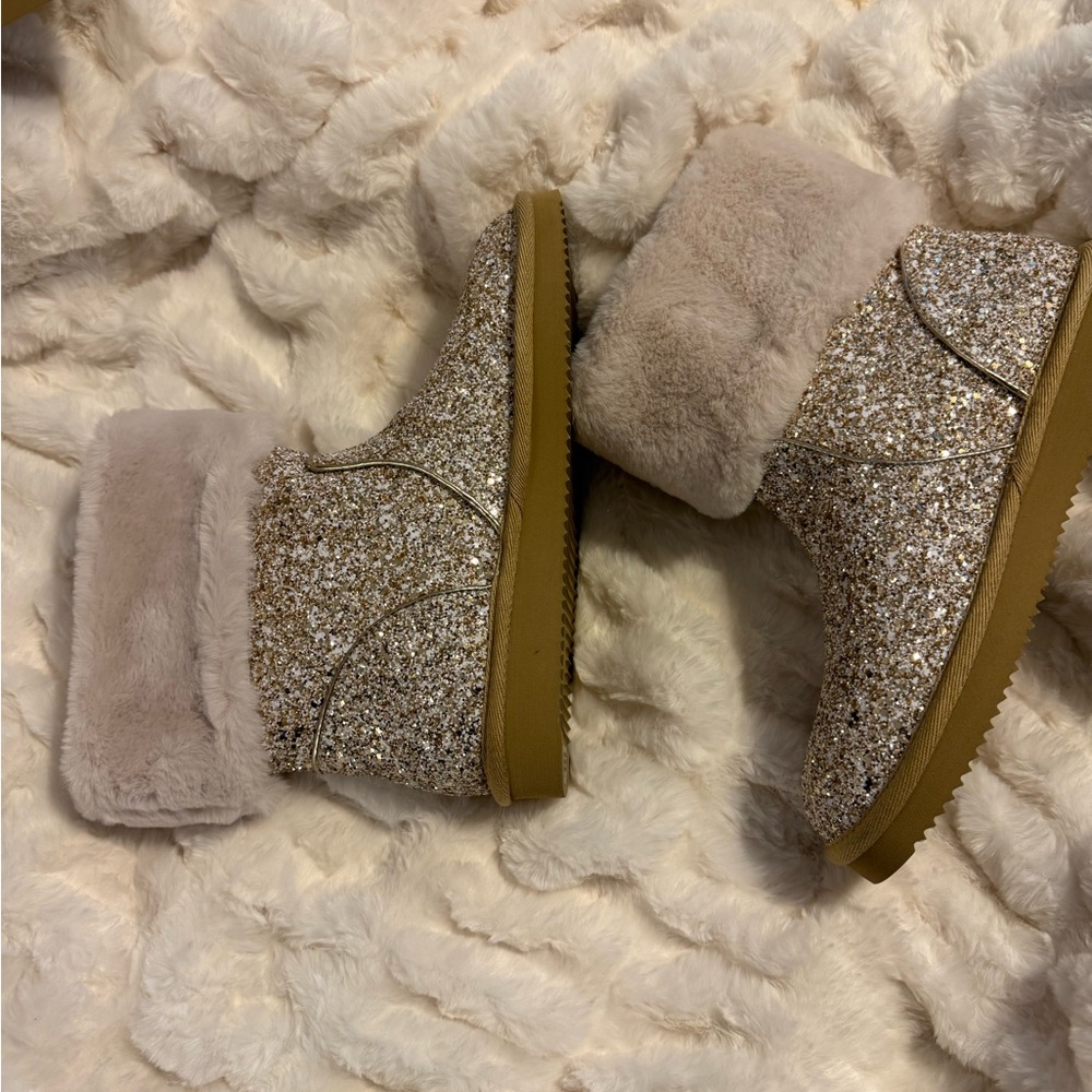 Michael Kors Glittery Boots
